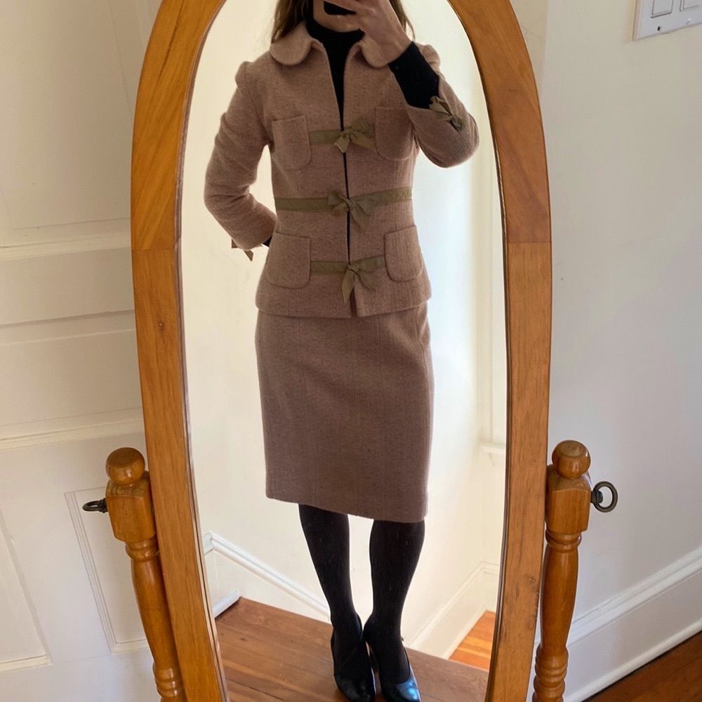 Blush pink tweed Tracy Reese Skirt Set With silk satin bows.